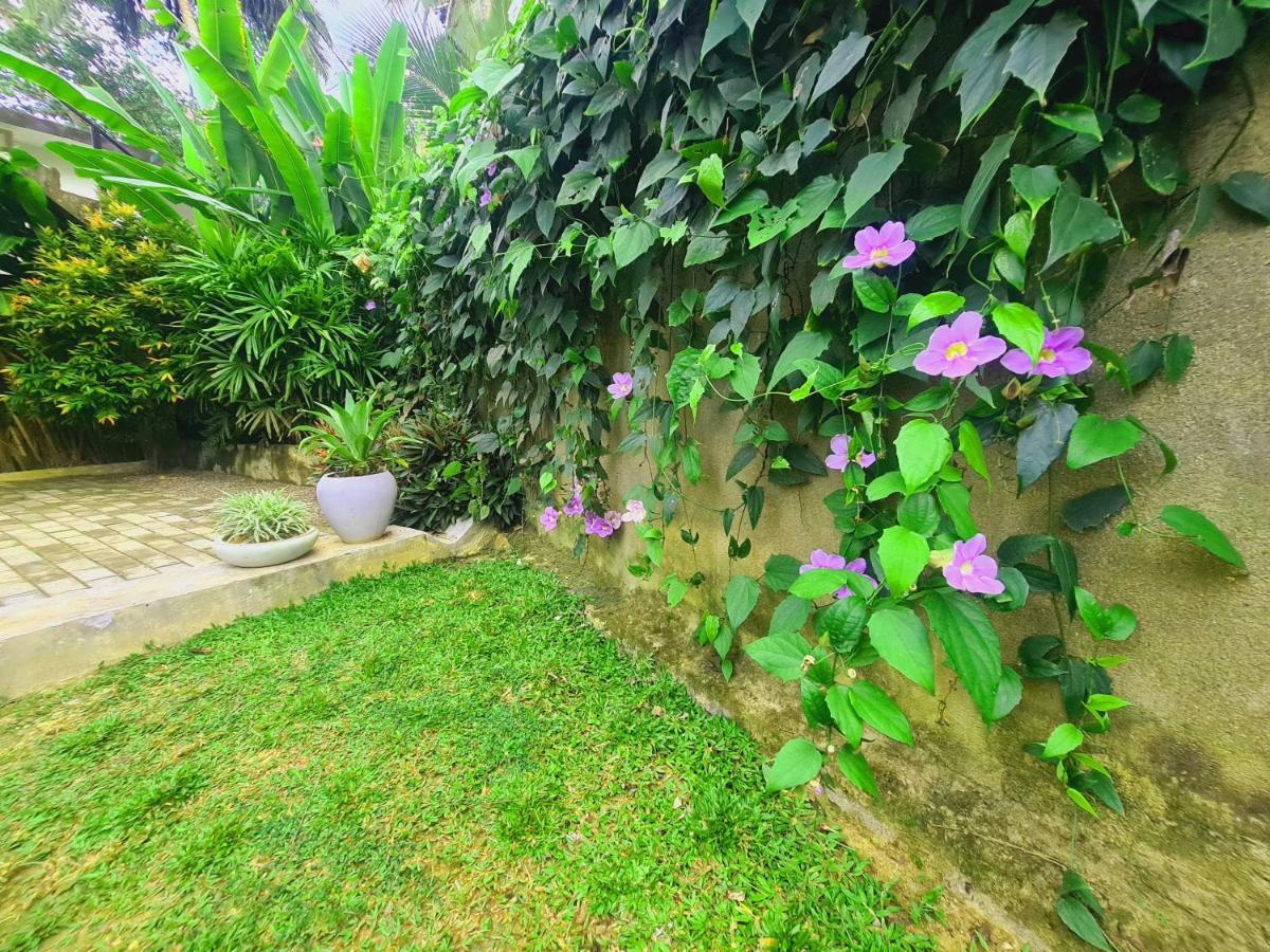 Sahasna Villa อูนาวาตูนา ภายนอก รูปภาพ